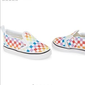 Vans slip-on sneaker size 7 toddler